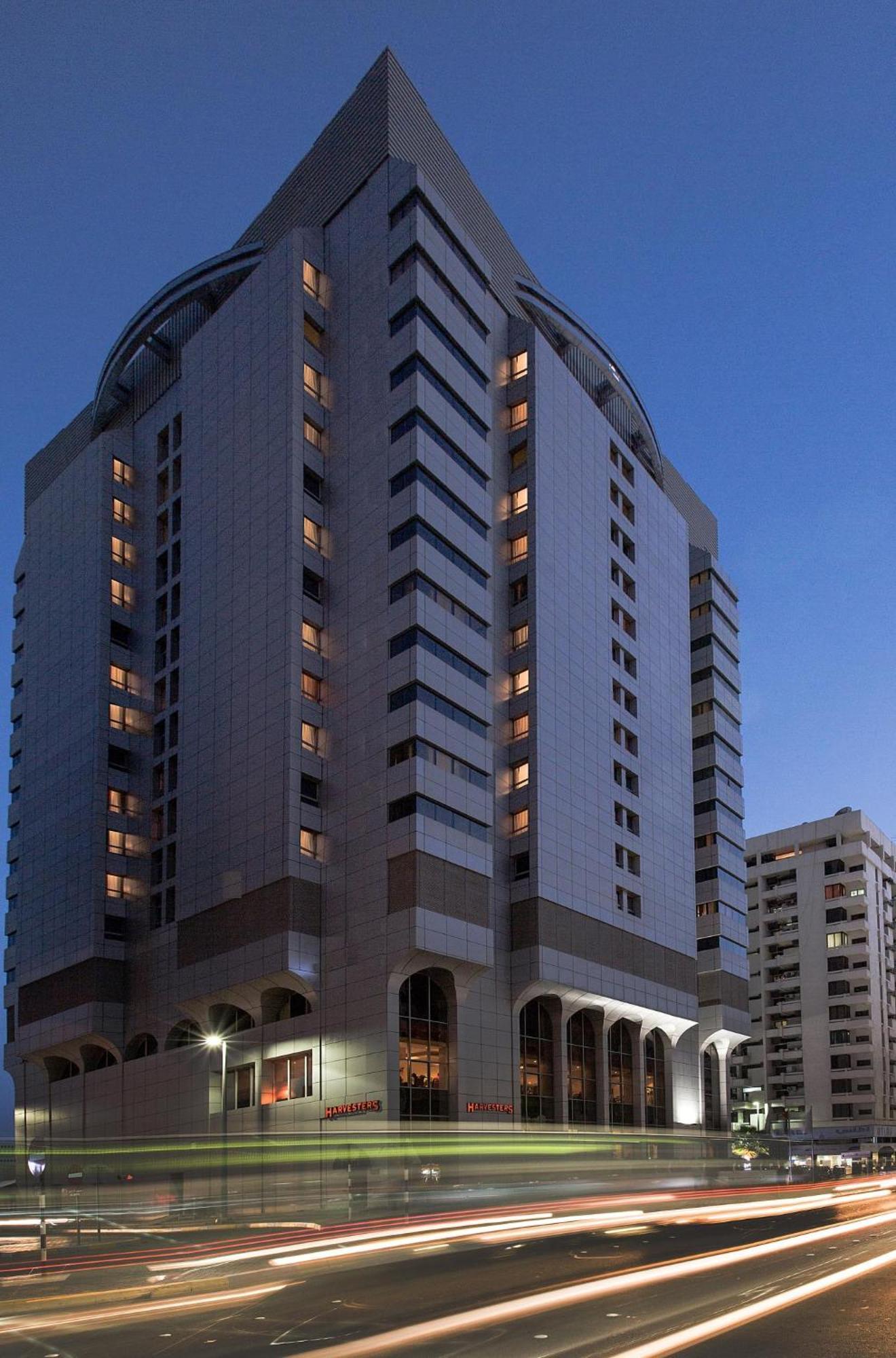 Copthorne Downtown By Millennium Hotel Abu Dhabi Exterior foto