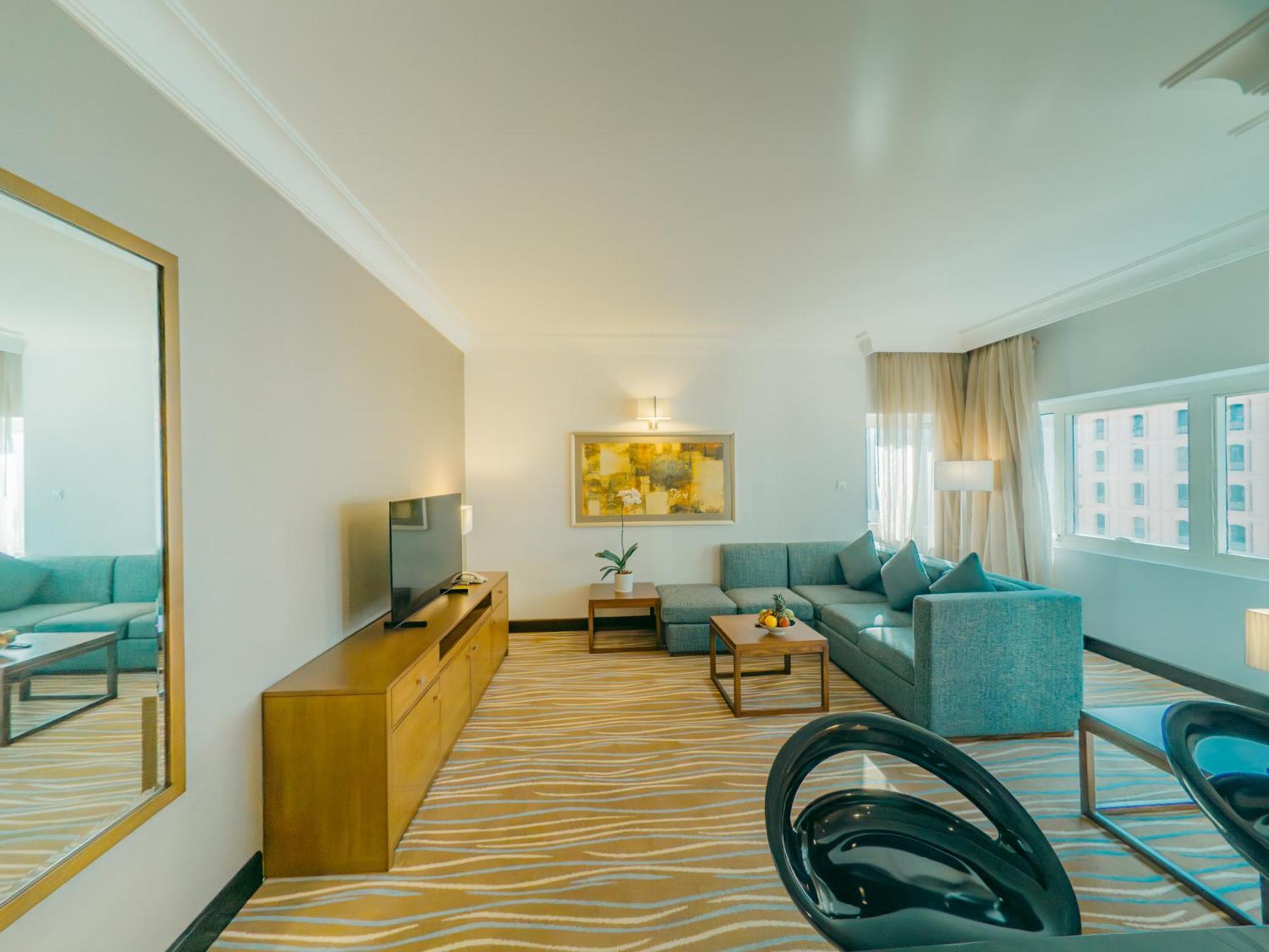 Copthorne Downtown By Millennium Hotel Abu Dhabi Exterior foto